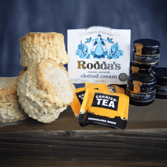 Apple & Blackberry Crumble cream tea delivered to your door