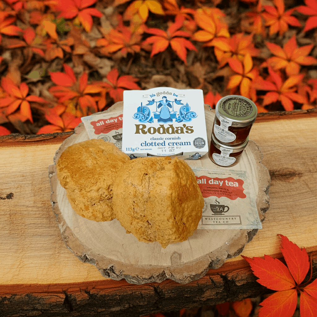 Gingerbread Cream tea delivered