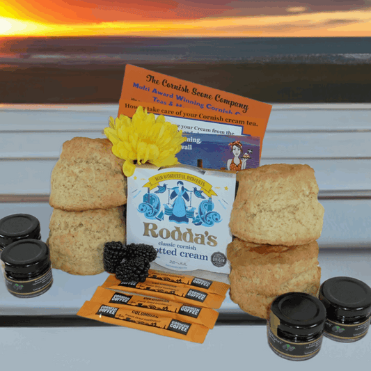 Our Cornish scones are the center piece to this delightful gift. Freshly baked to order, you can't beat them.
The best Cornish cream tea online